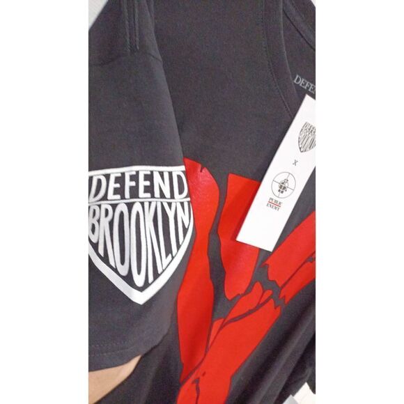 NWT Defend Brooklyn t-shirt EXT 1996 public enemy - Picture 4 of 4